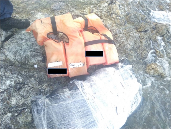 Batan tekneden 1,4 ton uyuşturucu çıktı